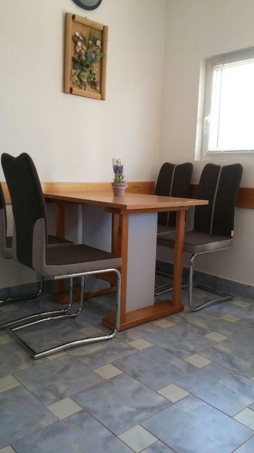 Apartments Kosec Врси Екстериор снимка